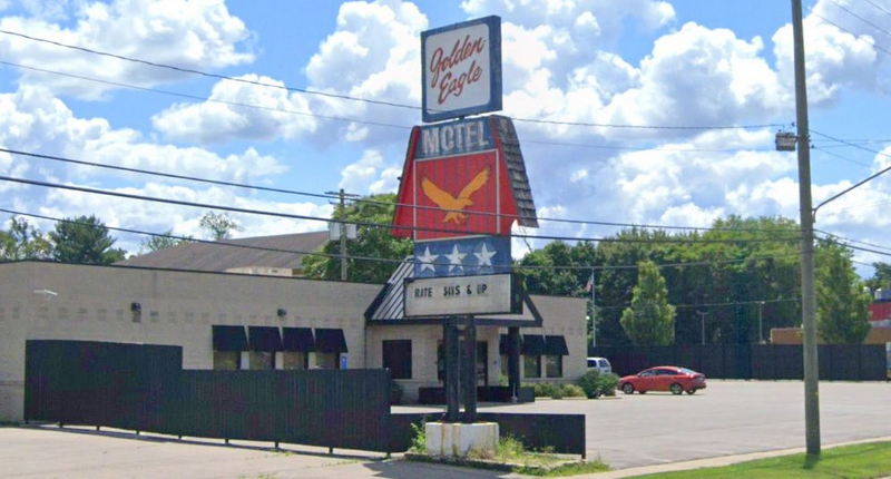 Golden Eagle Motel - 2022 Street View (newer photo)